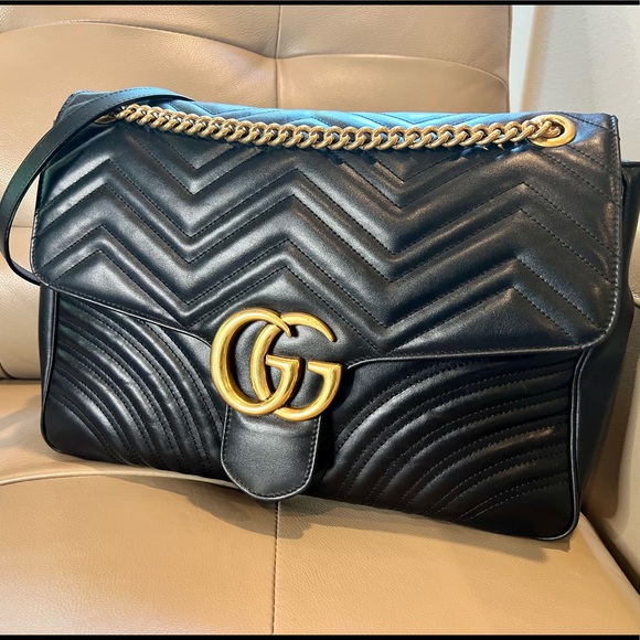 SOLD x x Gucci Calfskin Matelasse Large GG Marmont Shoulder Bag - Picture 4 of 17